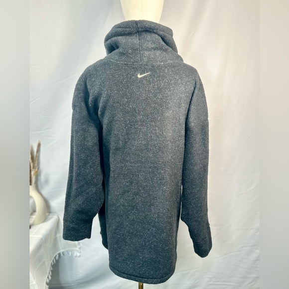 EUC Nike Heather Black Therma Fleece Cozy Cowl Pullover Sweater - Picture 14 of 16